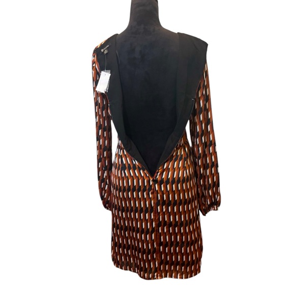 NWT Versona Dress - Picture 3 of 12